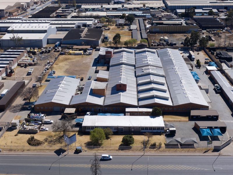 Secure Business Park – Prime Industrial Investment in Anderbolt - Photo 1