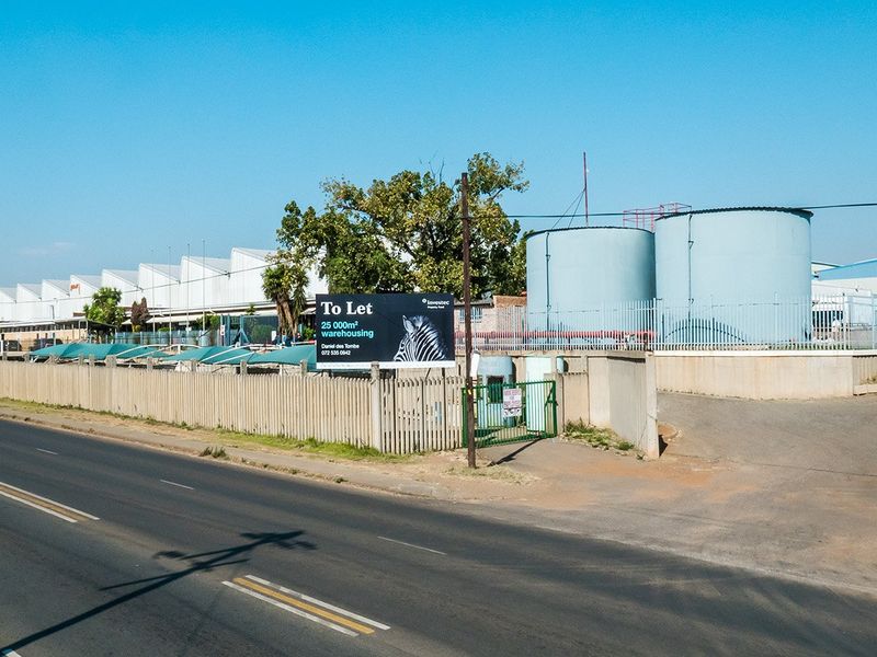 Investment Opportunity! Two Tenanted Freehold Warehouses for Sale in Alrode - Photo 2