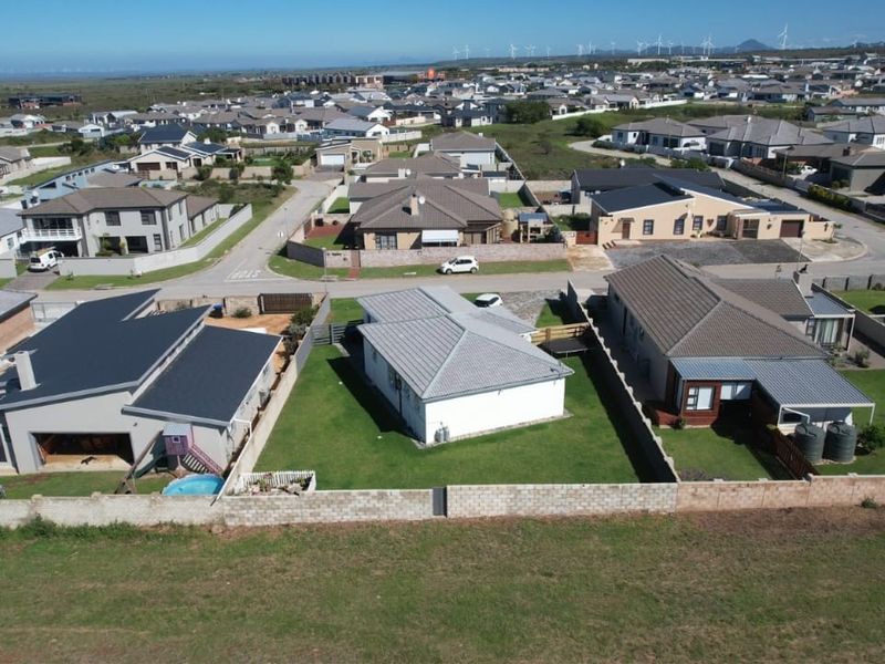 Brand-New Modern Home in Fountains Estate – Exceptional Value, Prime Location - Photo 7