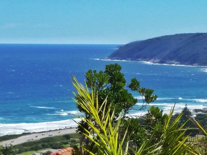 Panoramic Ocean Views – Prime Stand on Constantia Drive, Wilderness - Photo 3