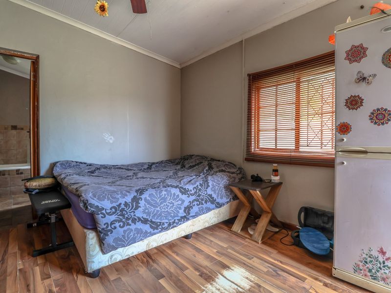 Lifestyle property with income potential situated in the sought after area Elandskraal - Photo 9