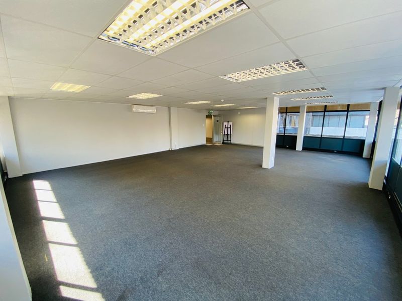Affordable Office Space To Let In Cresta - Photo 10