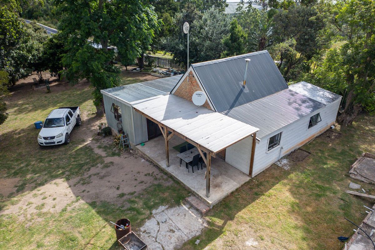 Smallholding with Views in Elandskraal - Photo 3