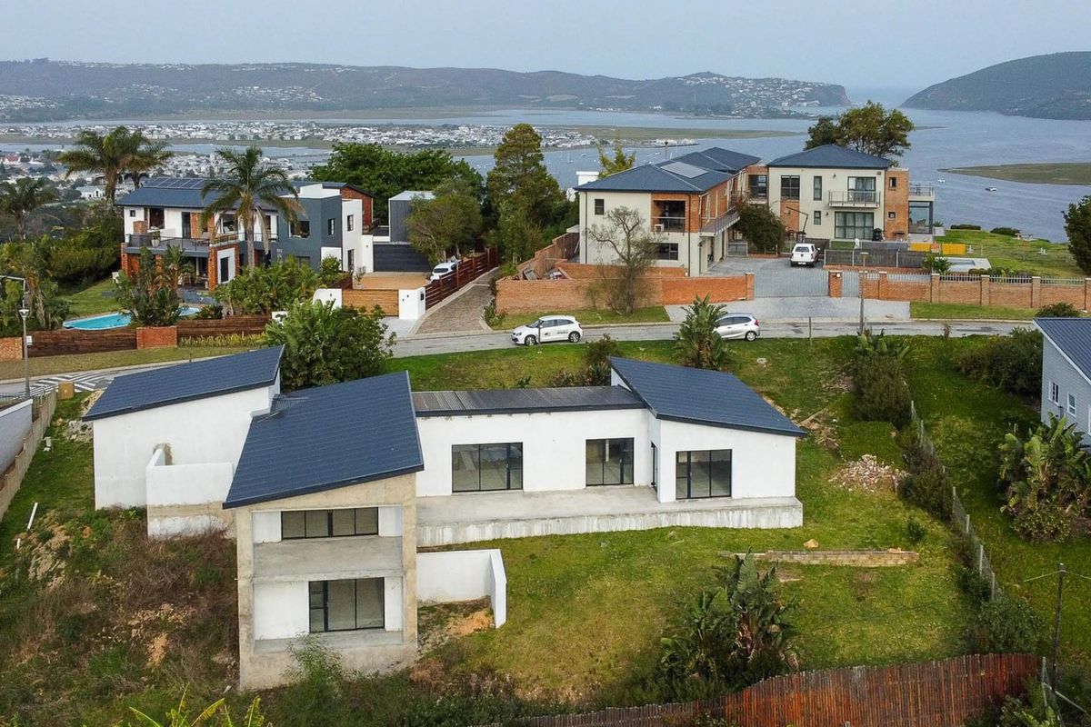 3 Bedroom House for Sale in Knysna Heights - Photo 5