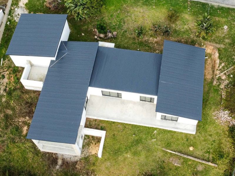 3 Bedroom House for Sale in Knysna Heights - Photo 7