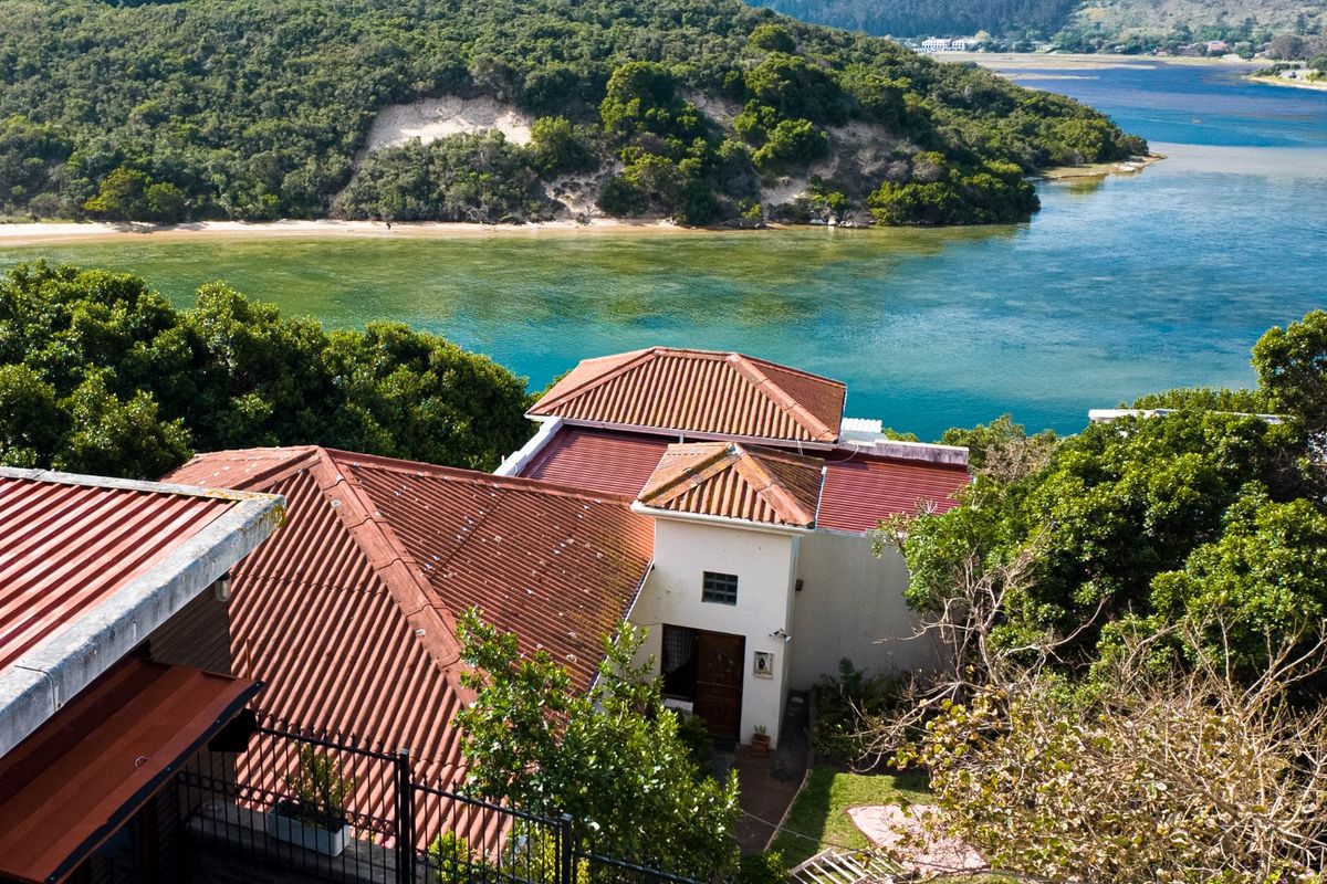 Location, Location, Location – Where Every View Rewards You! - Photo 4