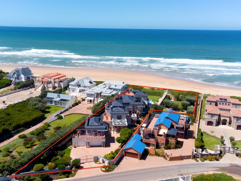 Magnificent Beachfront Residence - Photo 9