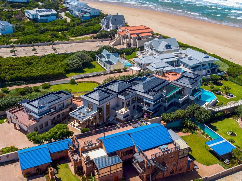 Magnificent Beachfront Residence - Photo 10