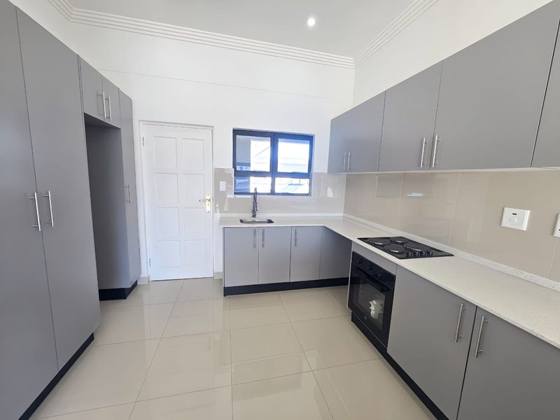 Urban Living in the Heart of Ballito - Photo 4