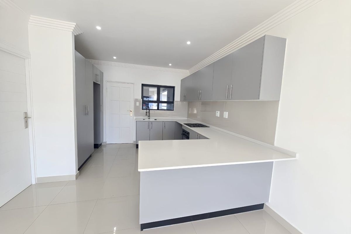 Urban Living in the Heart of Ballito - Photo 3