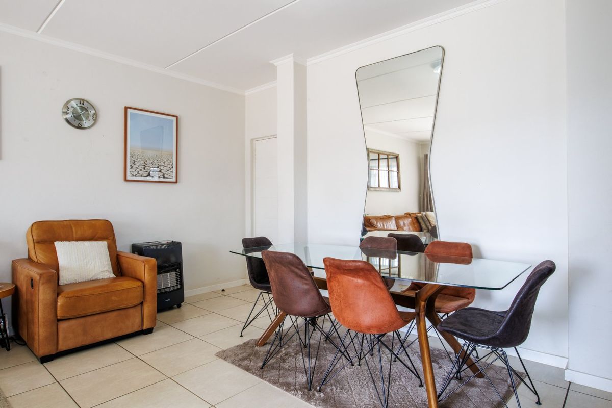 Stunning Modern Garden Apartment in Stylish Westlake Eco Estate - Photo 5