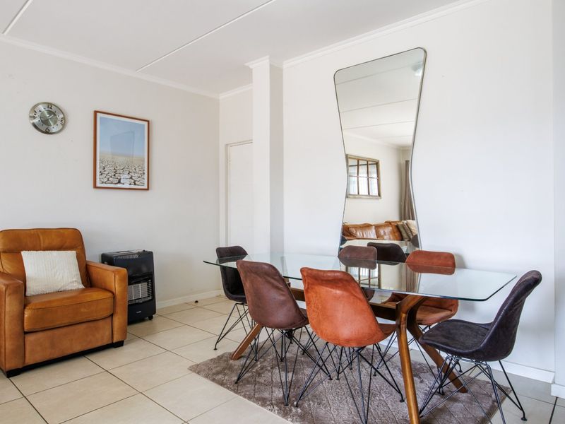 Stunning Modern Garden Apartment in Stylish Westlake Eco Estate - Photo 5