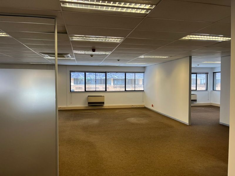 0 Bed Commercial in Sandton Central for Rent - Photo 9