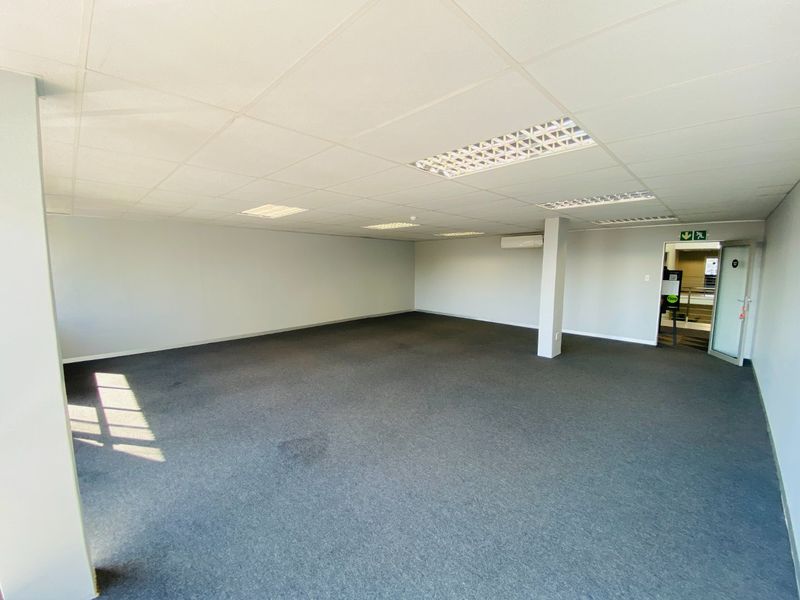 Affordable Office Space To Let In Cresta - Photo 9
