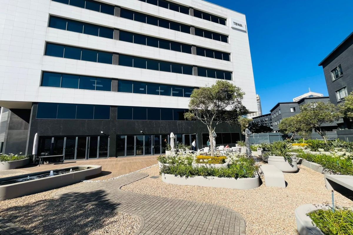 1066 Sqm prime office space - Photo 2