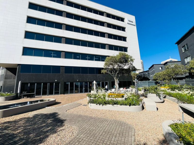 1066 Sqm prime office space - Photo 2