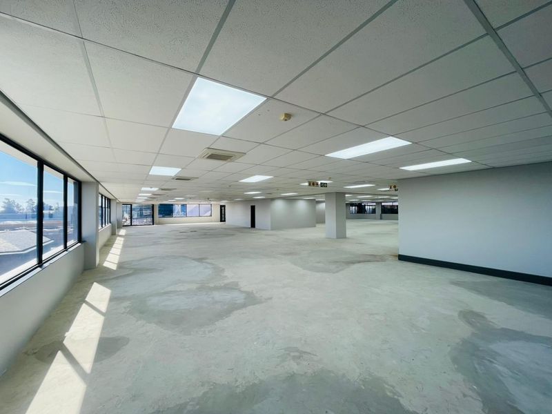 1066 Sqm prime office space - Photo 9