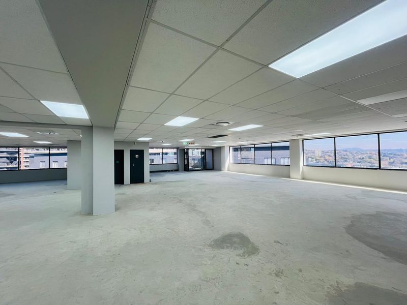 1066 Sqm prime office space - Photo 8