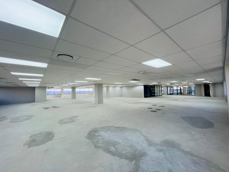 1066 Sqm prime office space - Photo 4