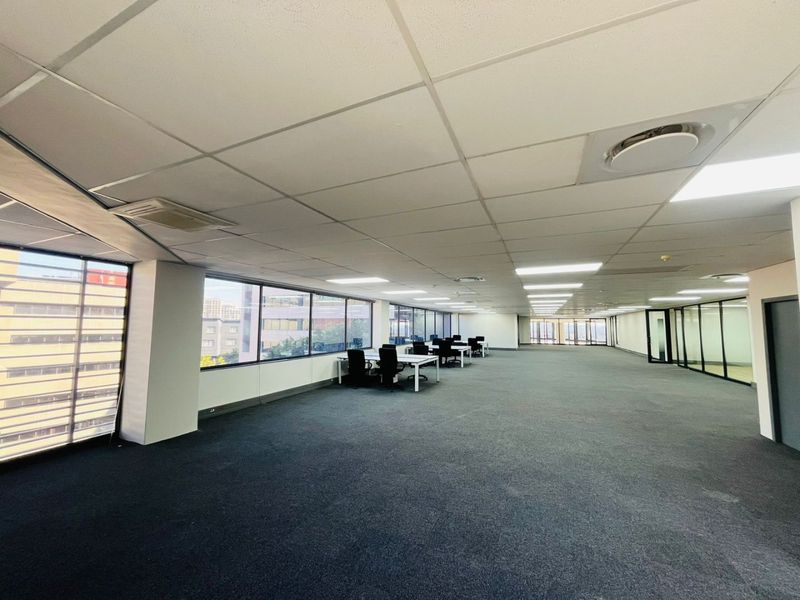 451 Sqm prime office space - Photo 10