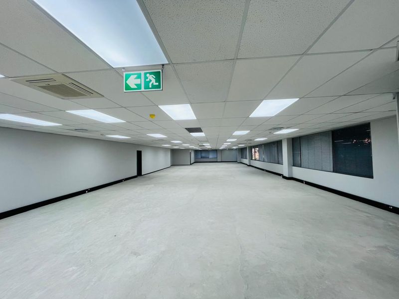 417 Sqm prime office space - Photo 7