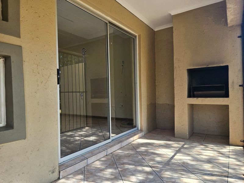 Northgate : Ground Floor  2 Bedroom 2 Bathroom Apartment for Rent 1 May 2026 - Photo 3