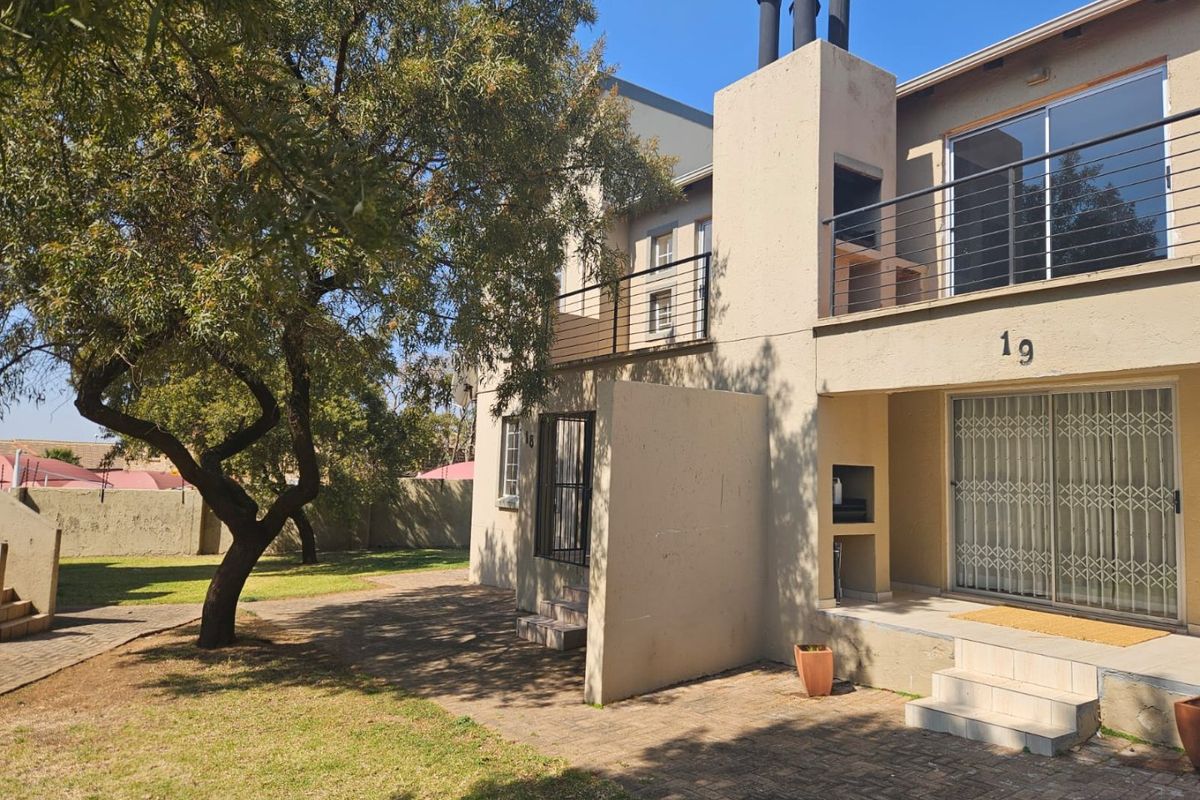 Northgate : Ground Floor  2 Bedroom 2 Bathroom Apartment for Rent 1 May 2026 - Photo 2