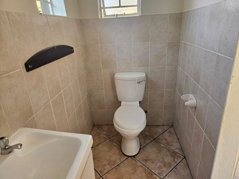 Northgate : Ground Floor  2 Bedroom 2 Bathroom Apartment for Rent 1 May 2026 - Photo 6