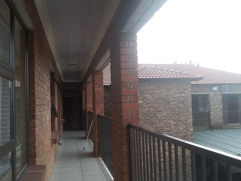 Batchelor flat available to rent - Photo 2