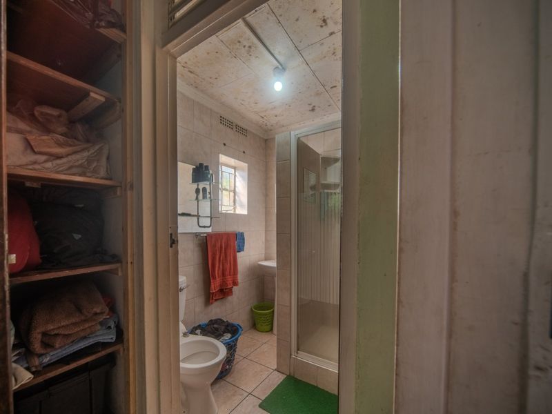 Charming Kriel Home with Flatlet and Swimming Pool - Photo 8