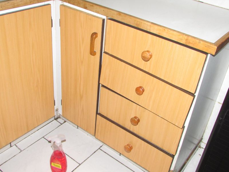 2 Bedroom Townhouse - White River Central - Photo 5