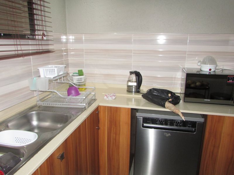 5 Bedroom house - Elawini - Photo 8