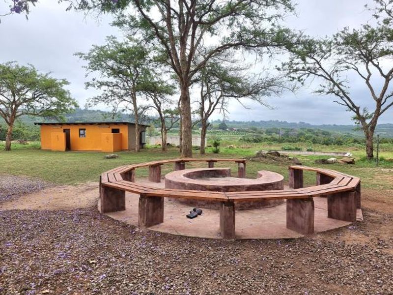 Lodge with Guest Facilities & Arable Land  - Photo 8