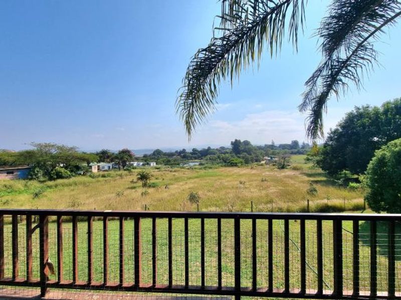 1HA Smallholding with 3 Separate Homes & Workshop – Ideal for Business or Extended Family Living - Photo 8