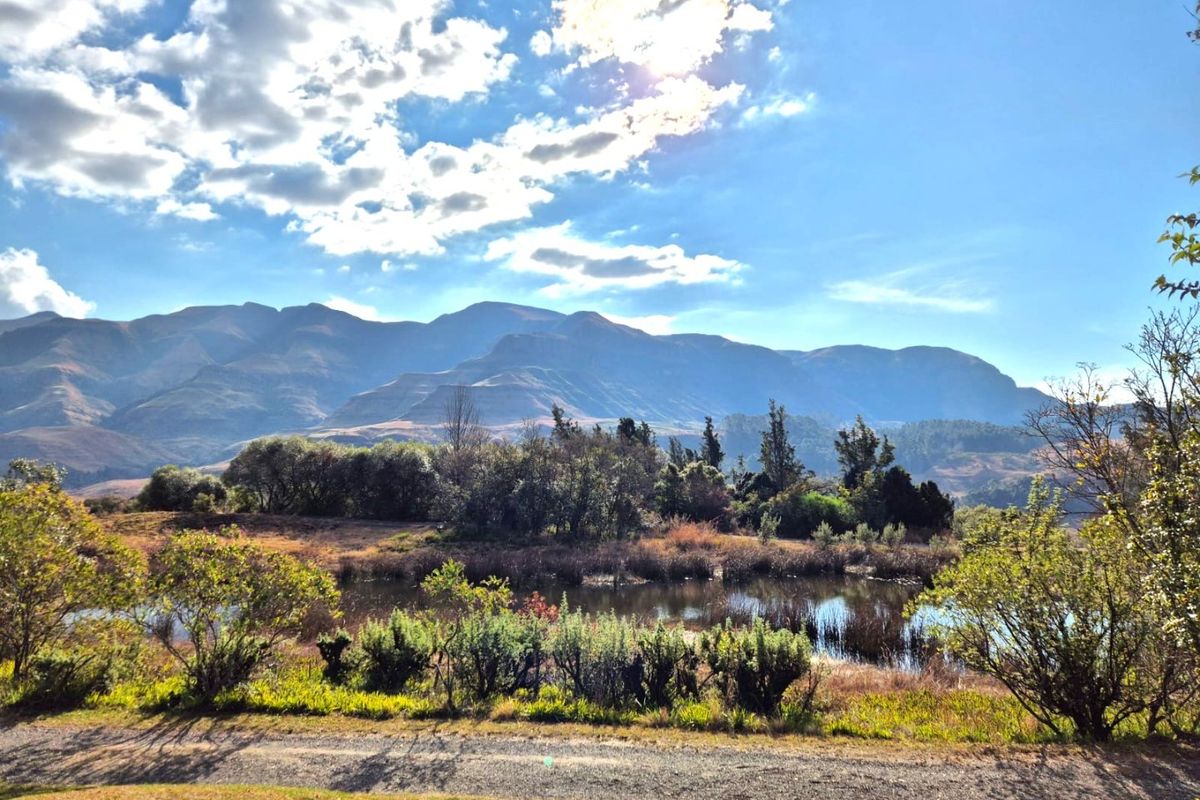 Three to Four Weeks Vacation Home in Fernwood Estate Drakensberg – Where Your Soul Comes Home to Rest - Photo 2