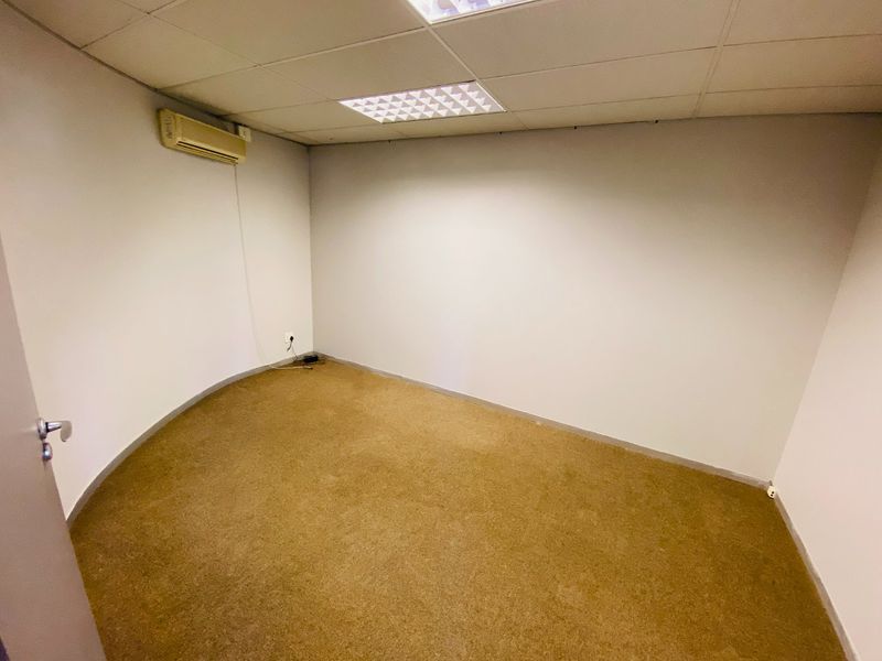 Prime Office Space To Let In Faerie Glen - Photo 9