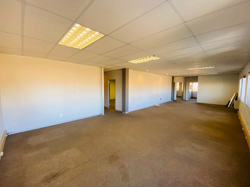 Prime Office Space To Let In Faerie Glen - Photo 10