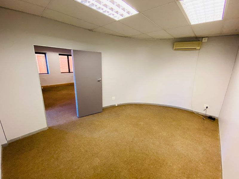 Prime Office Space To Let In Faerie Glen - Photo 9