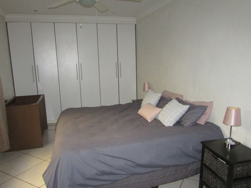 6 Bedroom House for sale - White River Central - Photo 10