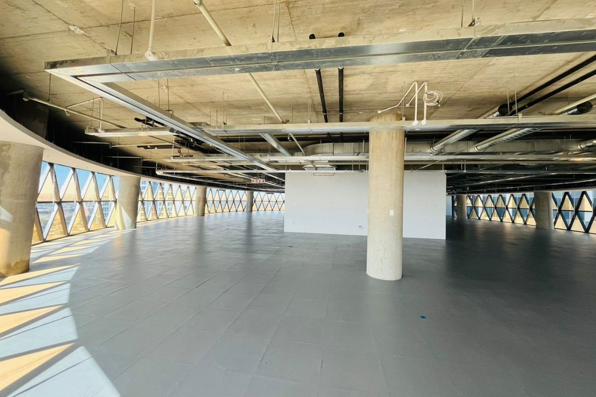 767 Sqm Pemium Office Space for Lease in The Marc, Sandton Central - Photo 5