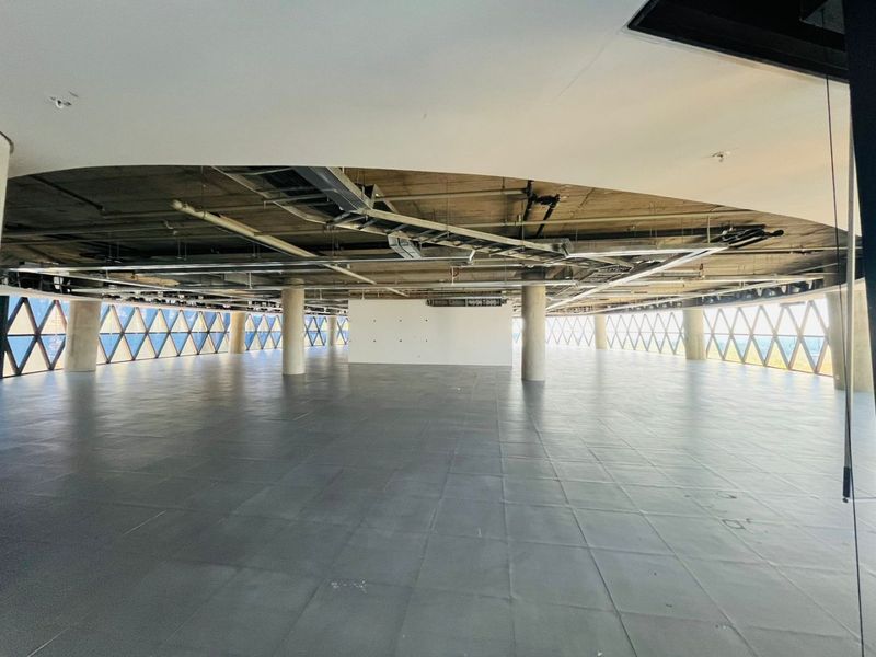 767 Sqm Pemium Office Space for Lease in The Marc, Sandton Central - Photo 7