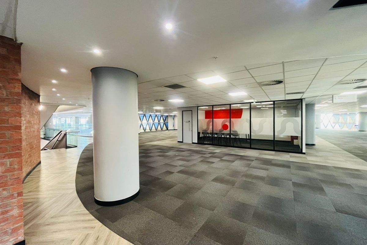 3064 Sqm Pemium Office Space for Lease in The Marc, Sandton Central - Photo 5