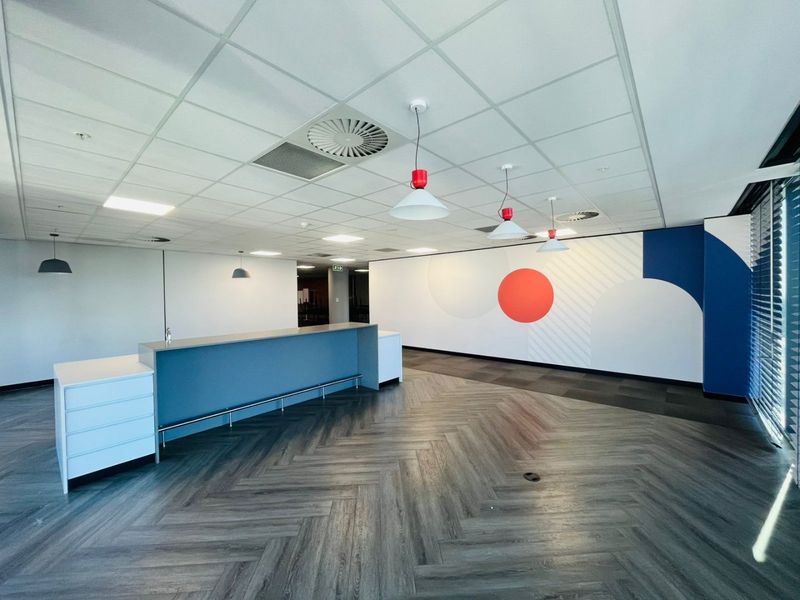 3064 Sqm Pemium Office Space for Lease in The Marc, Sandton Central - Photo 7