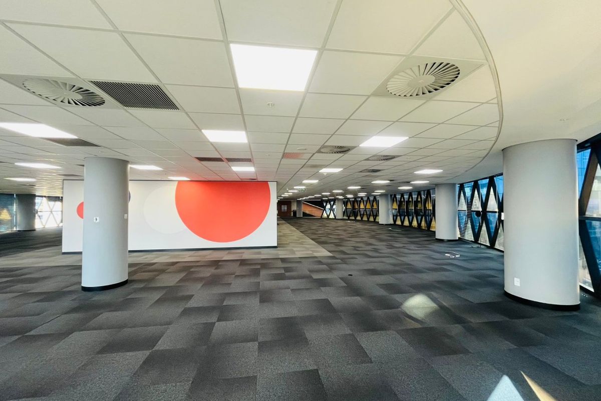3064 Sqm Pemium Office Space for Lease in The Marc, Sandton Central - Photo 4