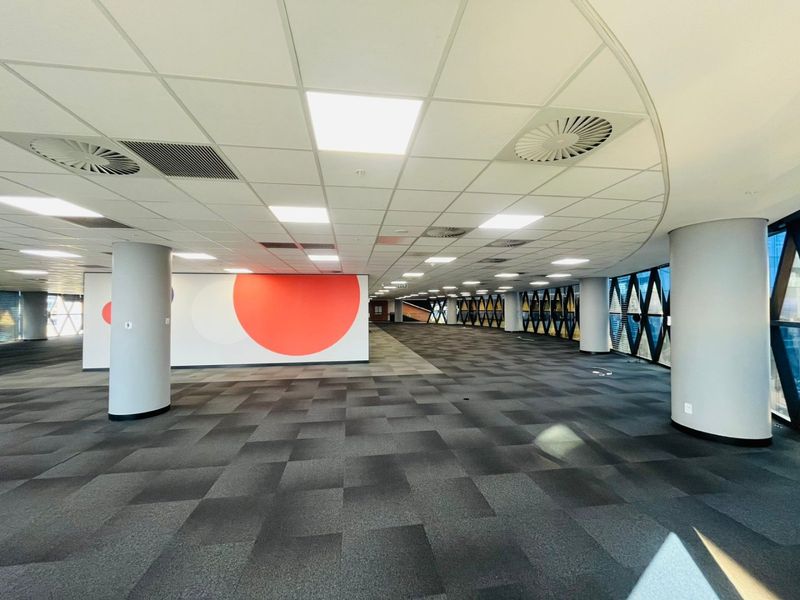 3064 Sqm Pemium Office Space for Lease in The Marc, Sandton Central - Photo 4