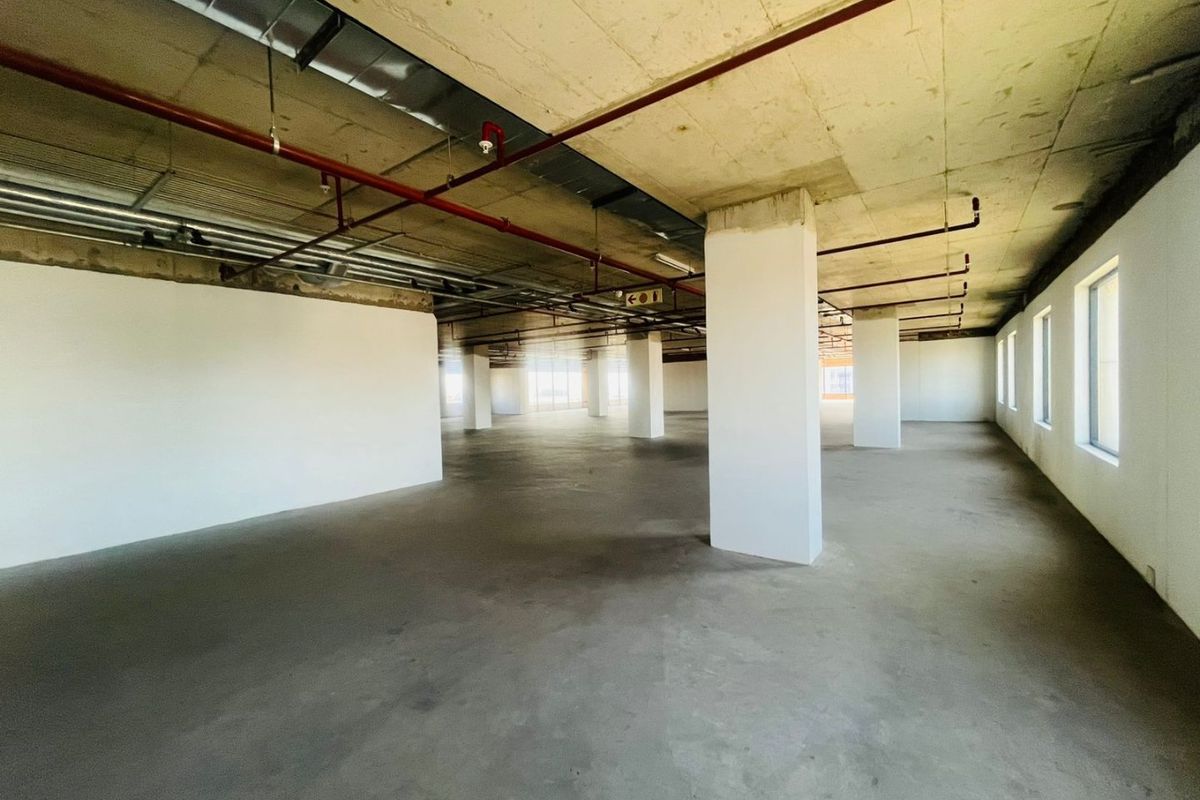 P-Grade Commercial Office Space – 1,816m2 | Prime Sandton CBD - Photo 4