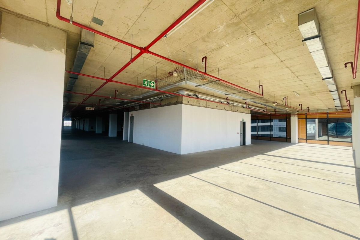 P-Grade Commercial Office Space – 1,827m2 | Prime Sandton CBD - Photo 4