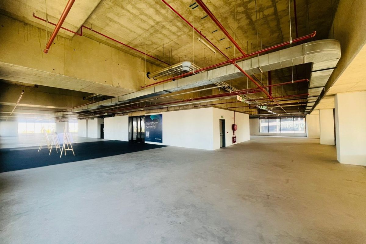 P-Grade Commercial Office Space – 1,236m2 | Prime Sandton CBD - Photo 2