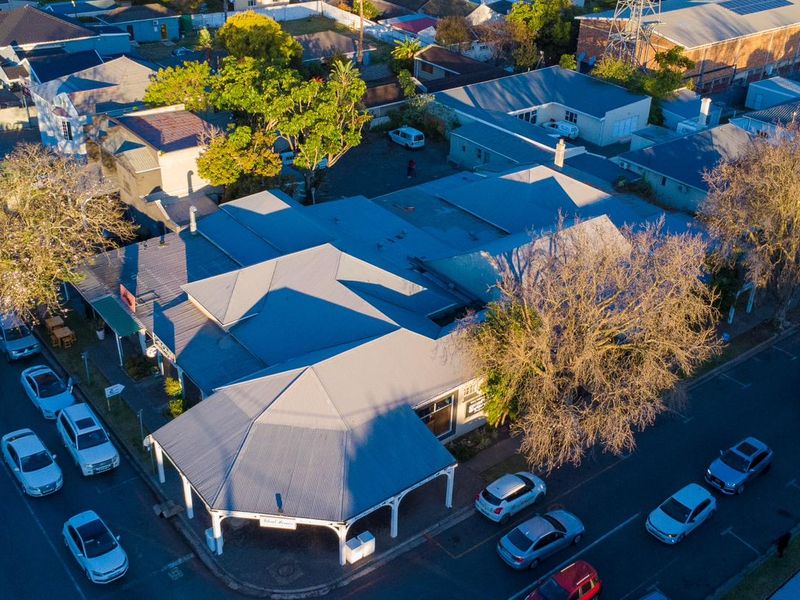 Prime Commercial Building for Sale in Vincent - Photo 3