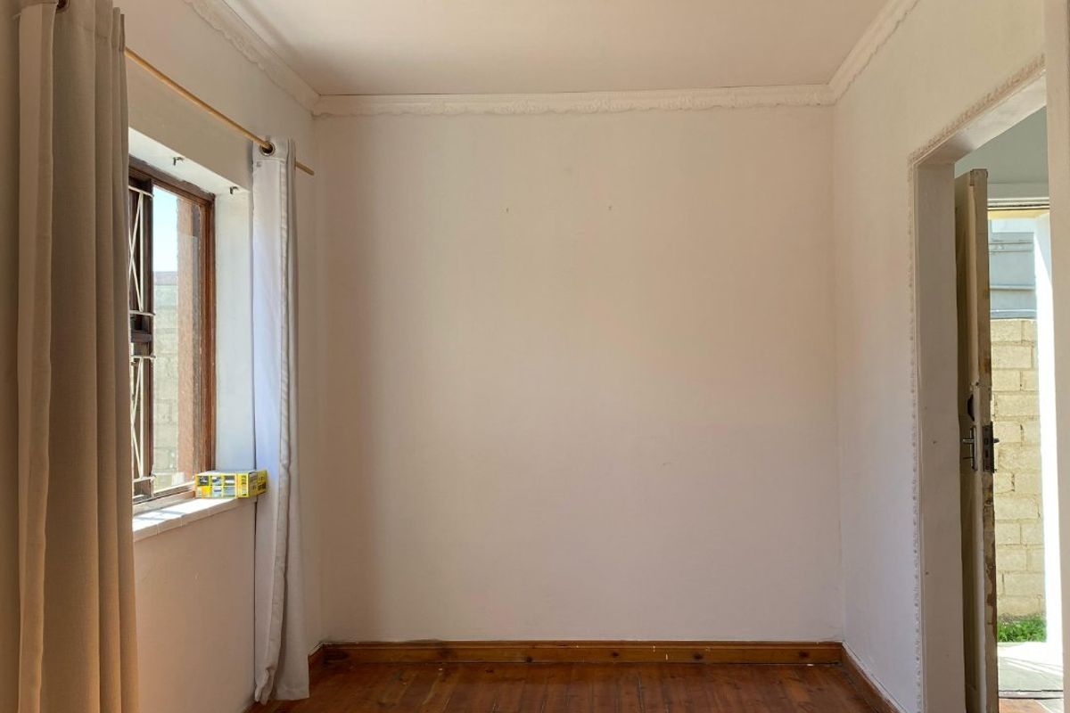 Spacious 3-Bedroom Home with Income-Generating Flatlet – Prime Location! - Photo 5